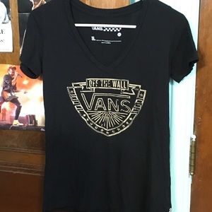 VANS Off The Wall V-neck T-shirt (Sz. Medium)